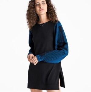 Wolford Trinity Knit Pullover Long Sweater 3D Side Slits Black Electric Blue M